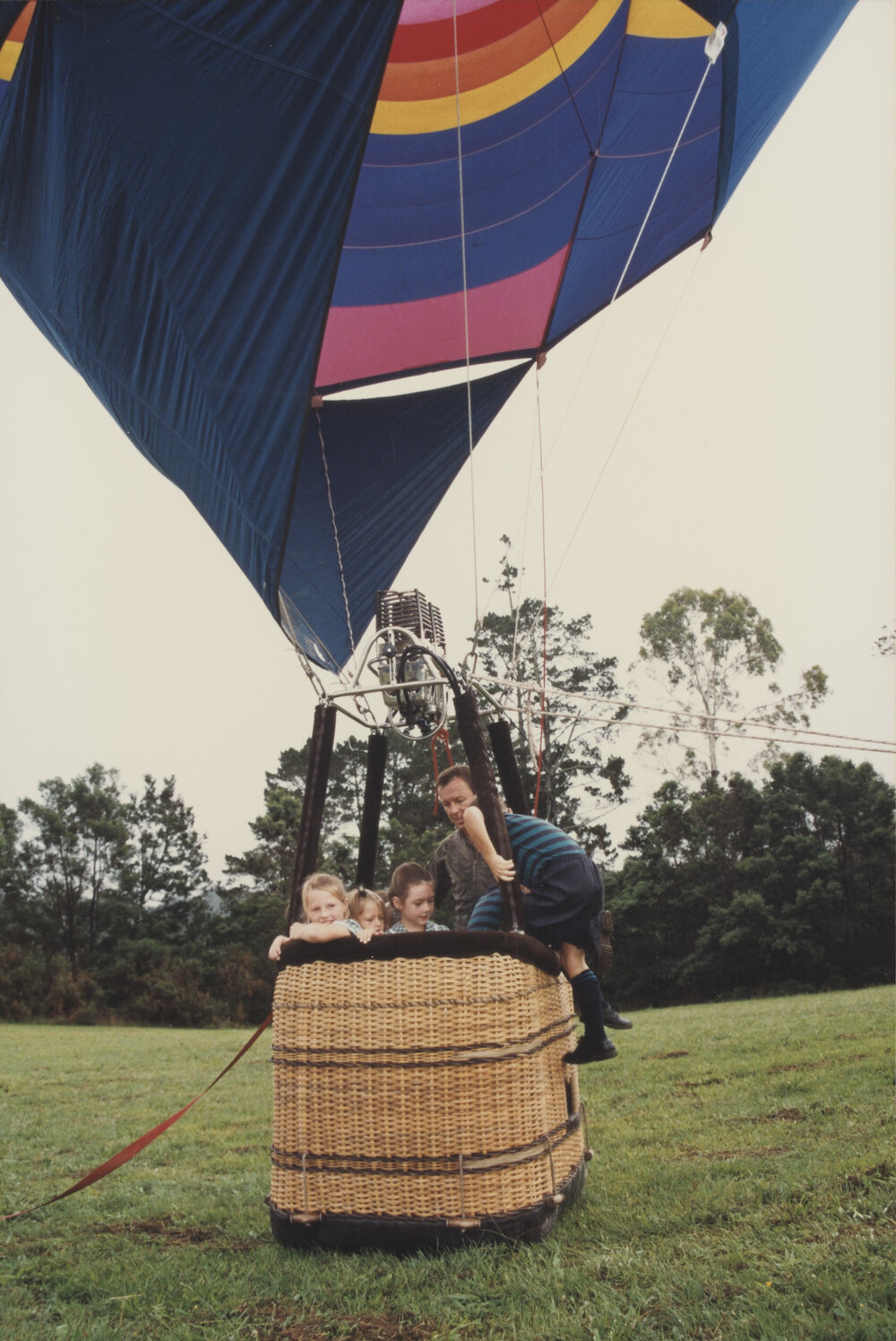 Students in hot air balloon