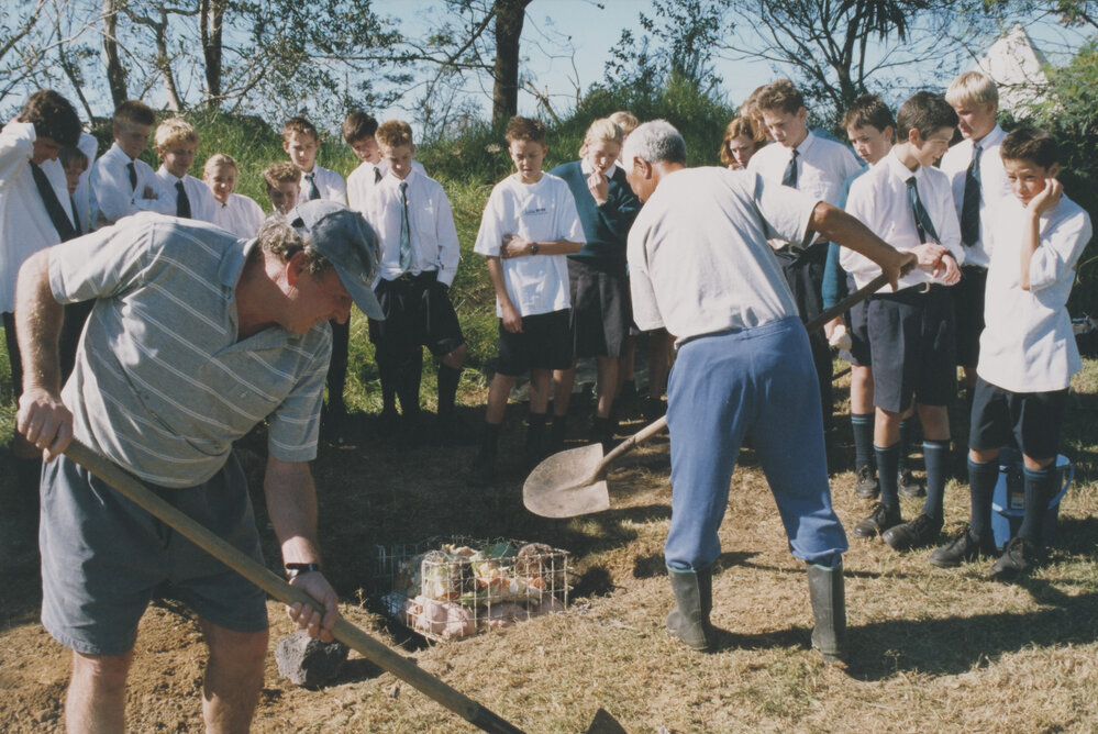 Kristin Year 9 Hangi