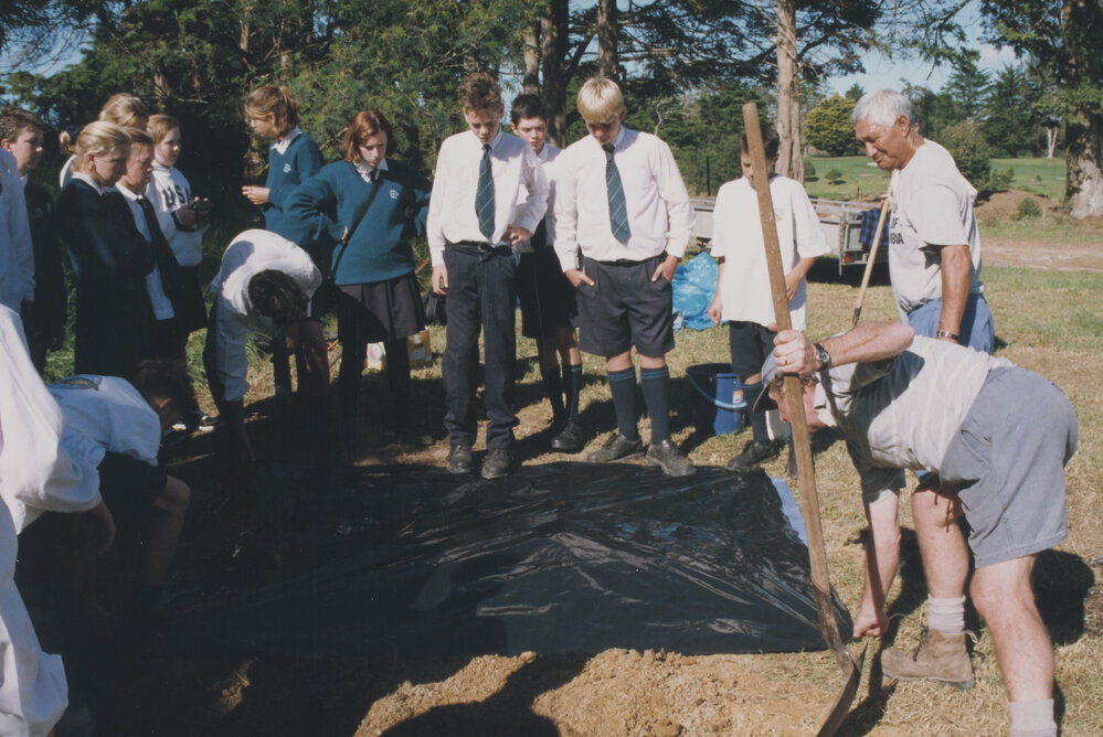 Kristin Year 9 Hangi