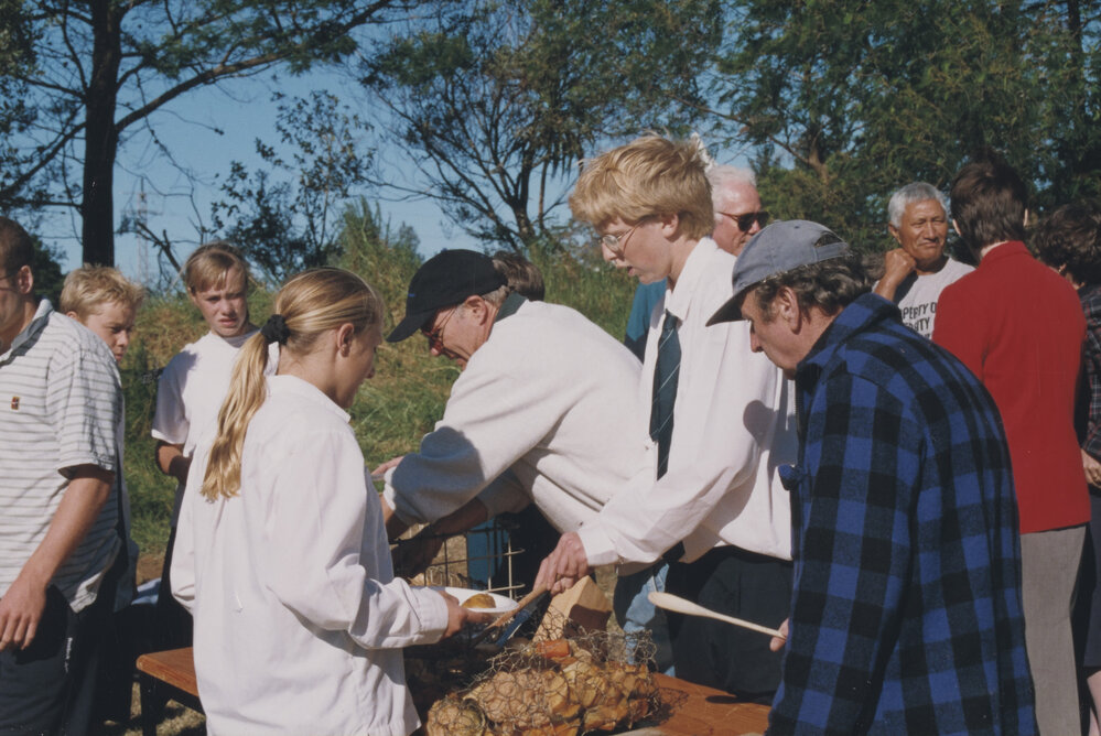 Kristin Year 9 Hangi