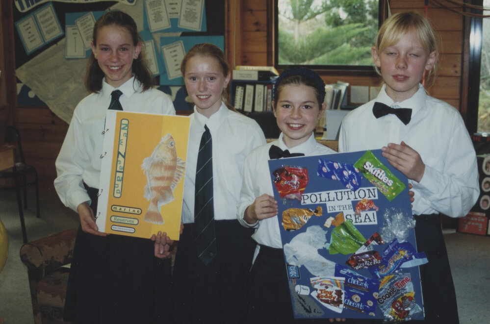 Students with sea project