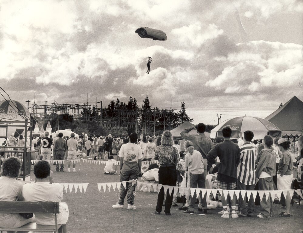 Kristin Town &amp; Country Fair (1992)