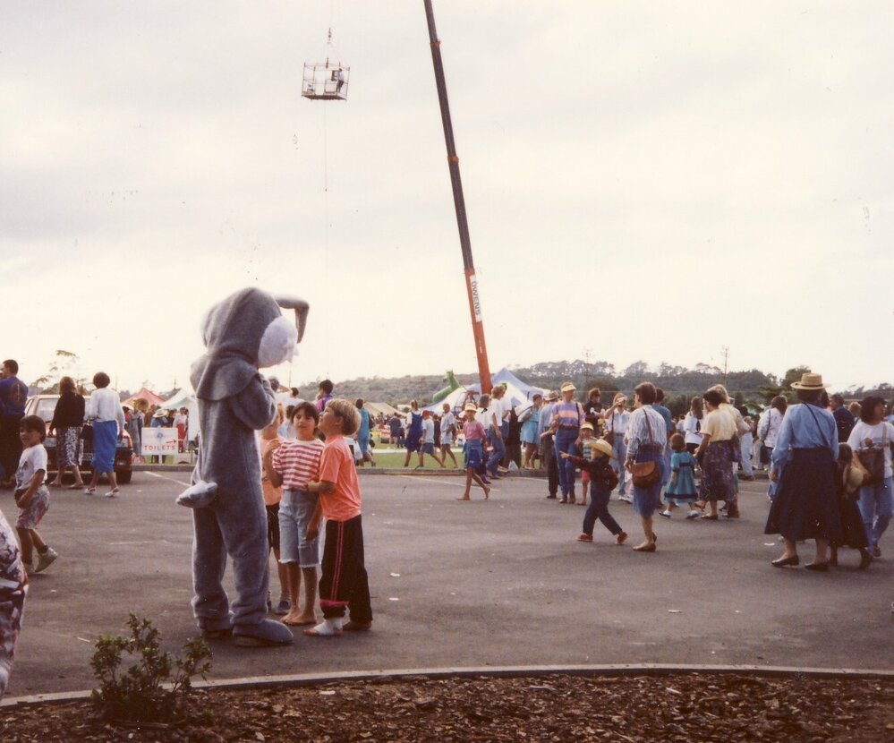 Kristin Town &amp; Country Fair (1992)