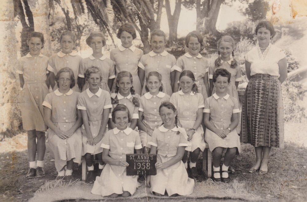St Anne's pupils Form 1 (1958)