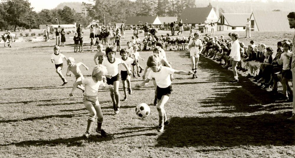 Football World Cup Celebration (1982)