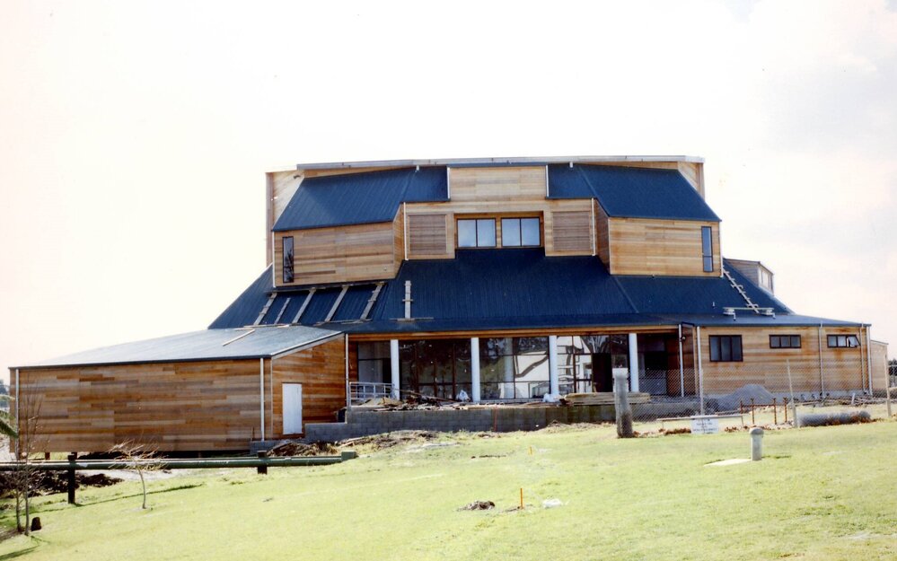 Auditorium (1990)
