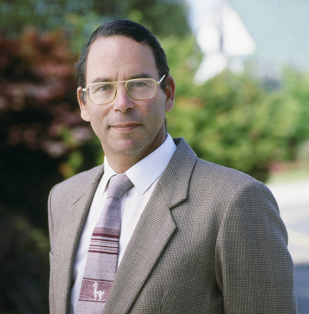 Mike Gifford, Associate Principal (1985-1992)