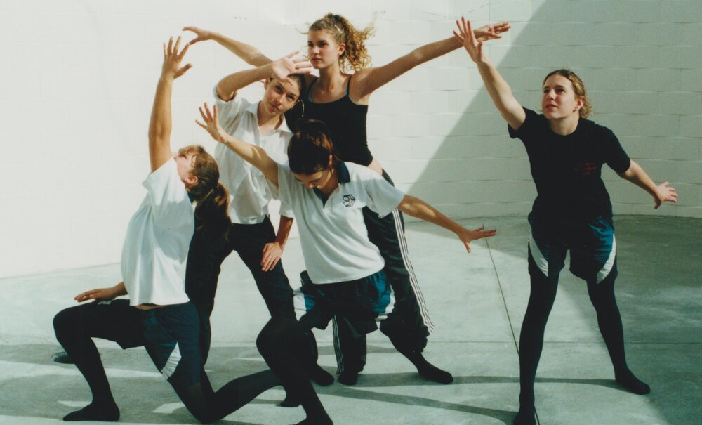 Kristin Dancers (2002)