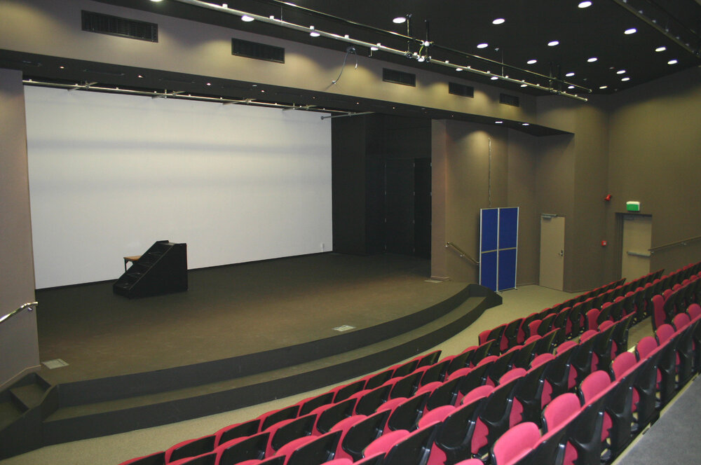 Dove Memorial Theatre (2005)