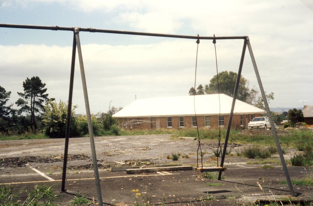 Old Kristin Campbells Bay Campus (1997)