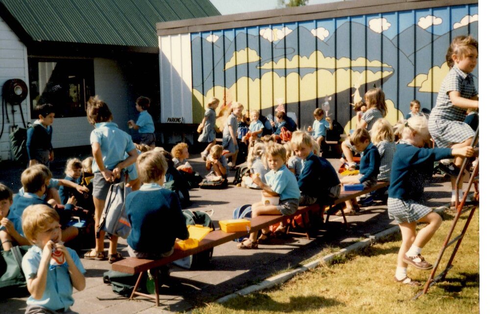 Junior School break time (1984)