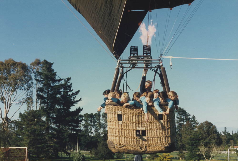 Students in hot air balloon