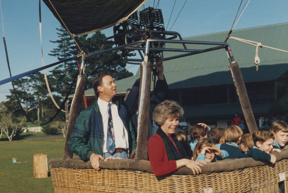 Students and staff in hot air balloon