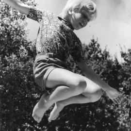 Garden Party, Holdaways: 1974