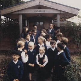Students outside Kristin Chapel