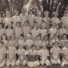 St. Anne's Pupils Std 3-4 (1957)