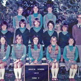 1977 Kristin School: Form 3