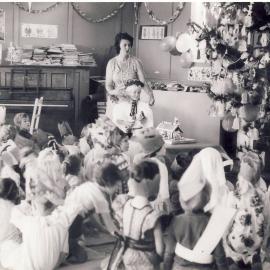 Kindergarten Christmas, Campbells Bay: 1976