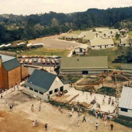 Kristin School (1984)